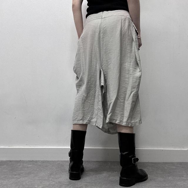 Grey cargo puff balloon skirt