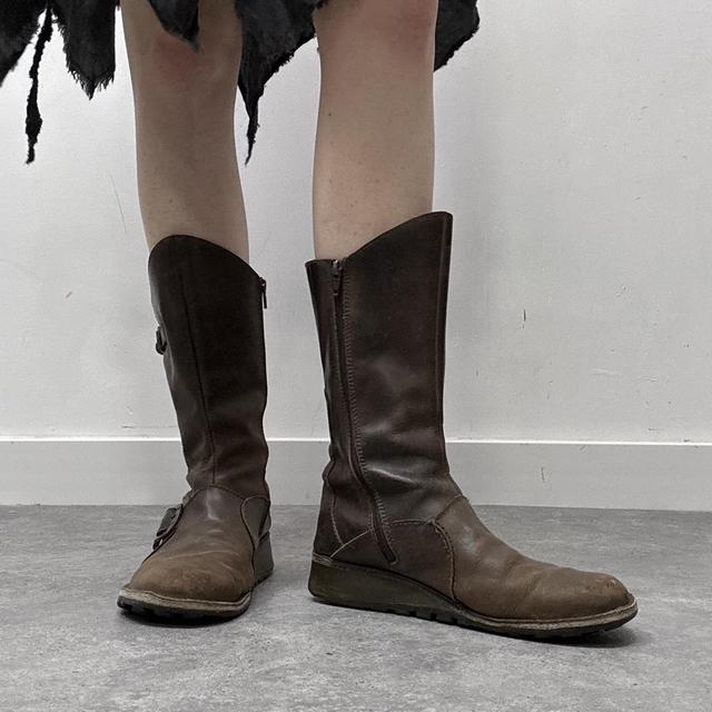 Brown leather fly london boots