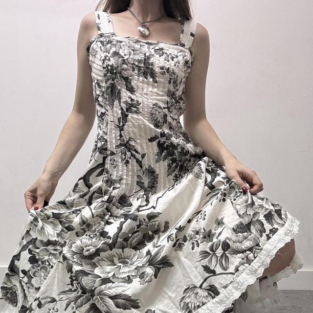 Floral printed summer dress