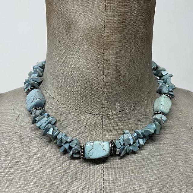 Chunky turquoise crystal necklace