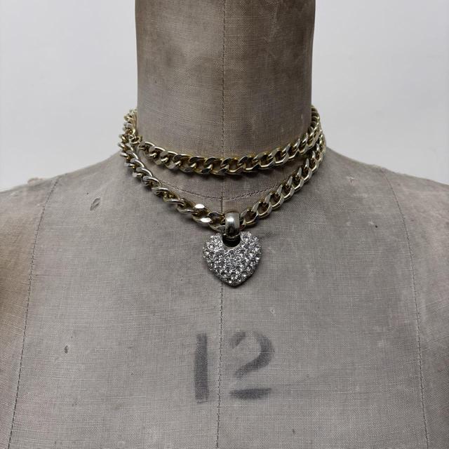 Chunky gold chain heart necklace