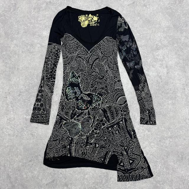 Grunge asymmetric graphic dress