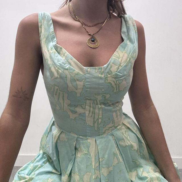 Blue graphic printed balloon puff midi dress