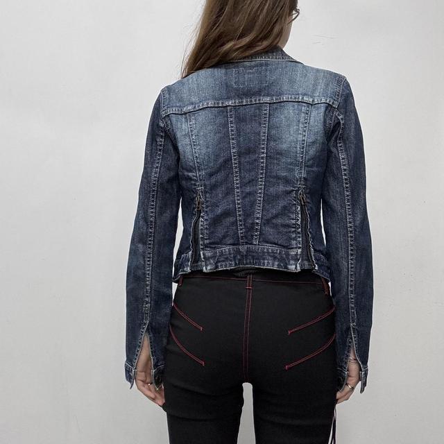 Distressed cropped denim jacket