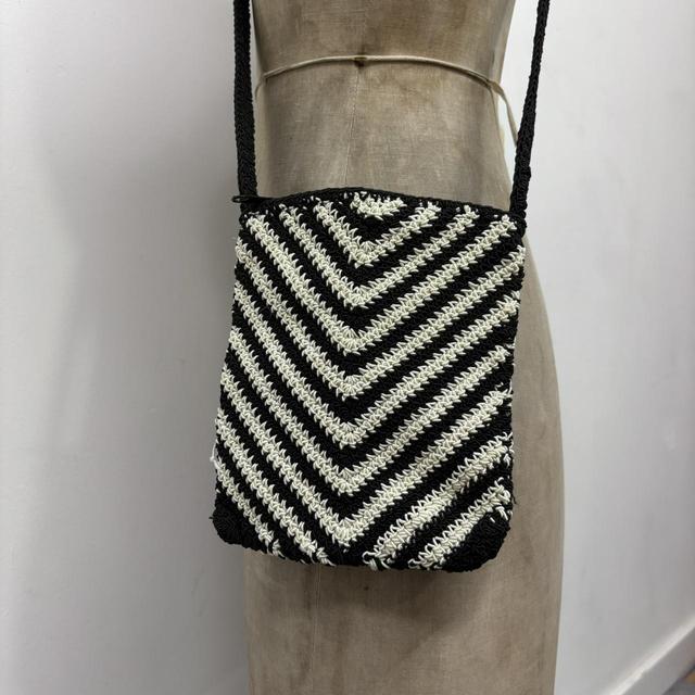 Woven patterned crossbody bag