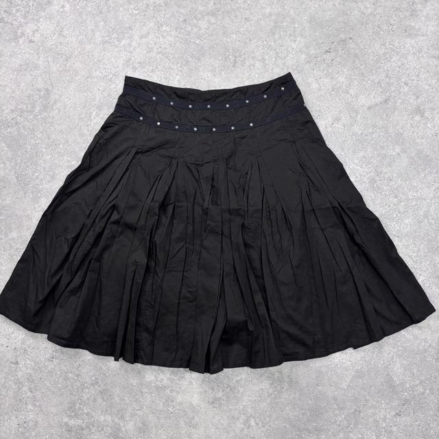Black pleated midi skirt
