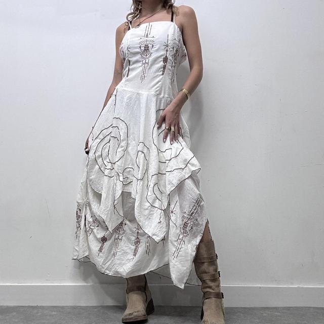 White handkerchief layered embroidered puff maxi dress