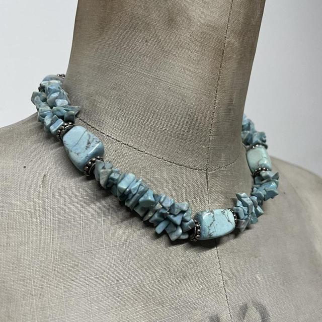 Chunky turquoise crystal necklace