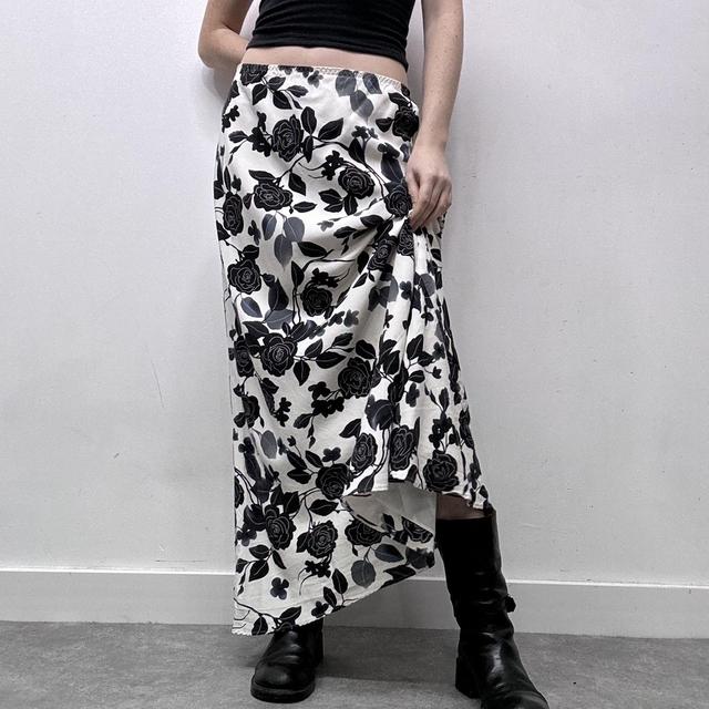 Grey graphic floral maxi skirt