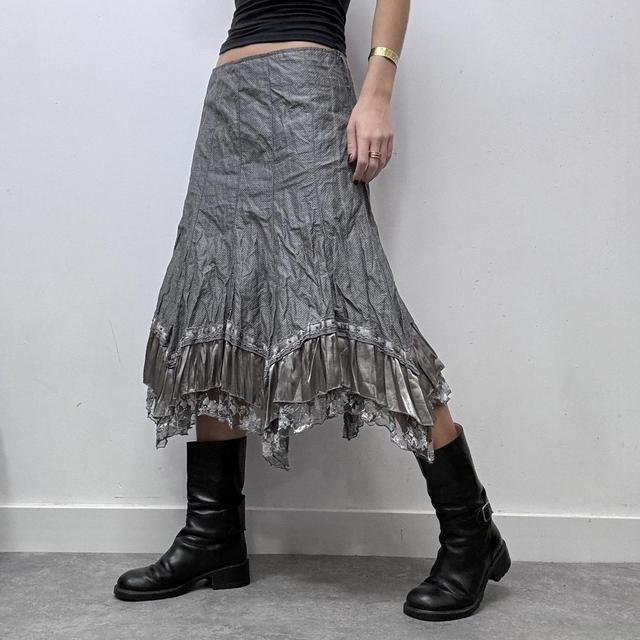 Crinkle asymmetric lace midi skirt