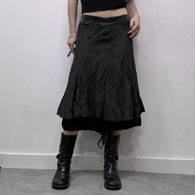 Layered pinstripe puff balloon midi skirt