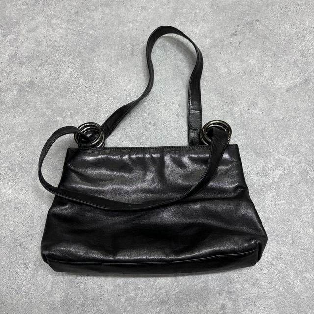 Black leather metal handware shoulder bag