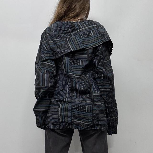 Asymmetric gathered patterned shirt