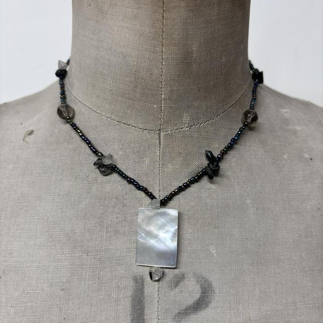 Pearl beaded crystal necklace