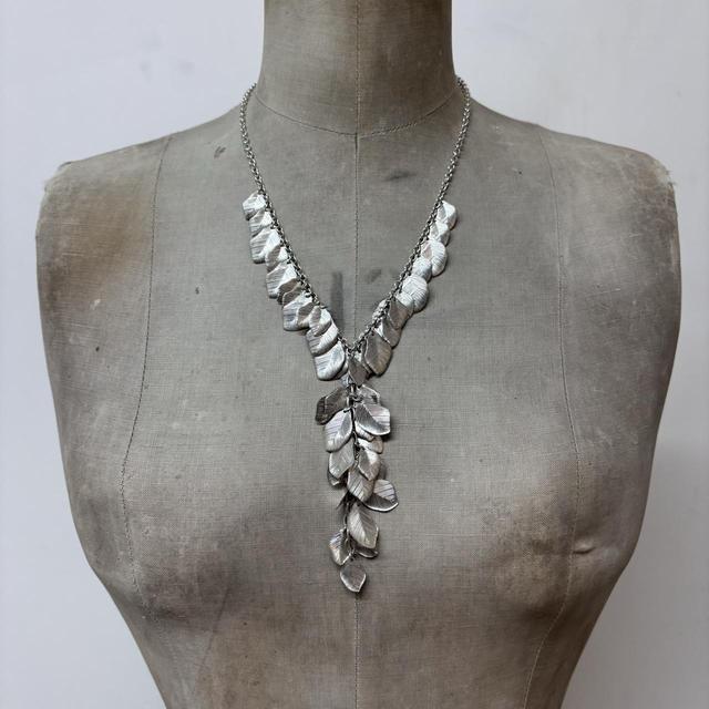 Silver layered leaf chain necklace