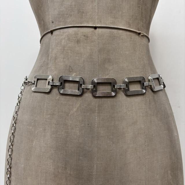Silver chunky chain belt