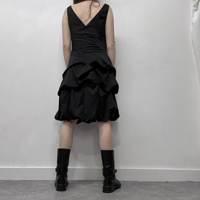 Black puff balloon dress