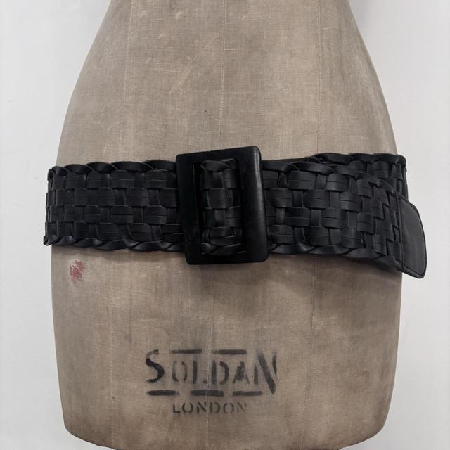 Woven leather brown belt