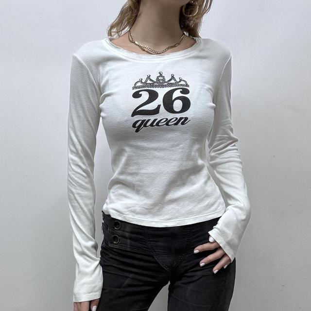 Graphic printed white tshirt