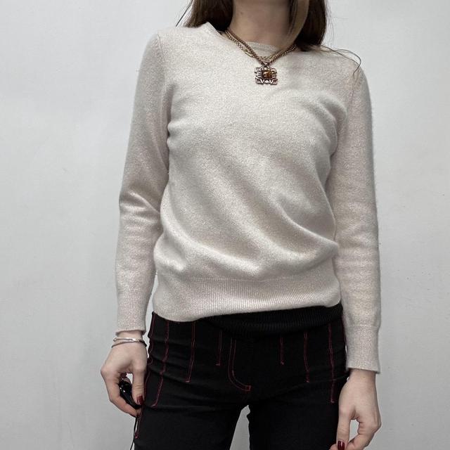 Soft knit cream cashmere jumper