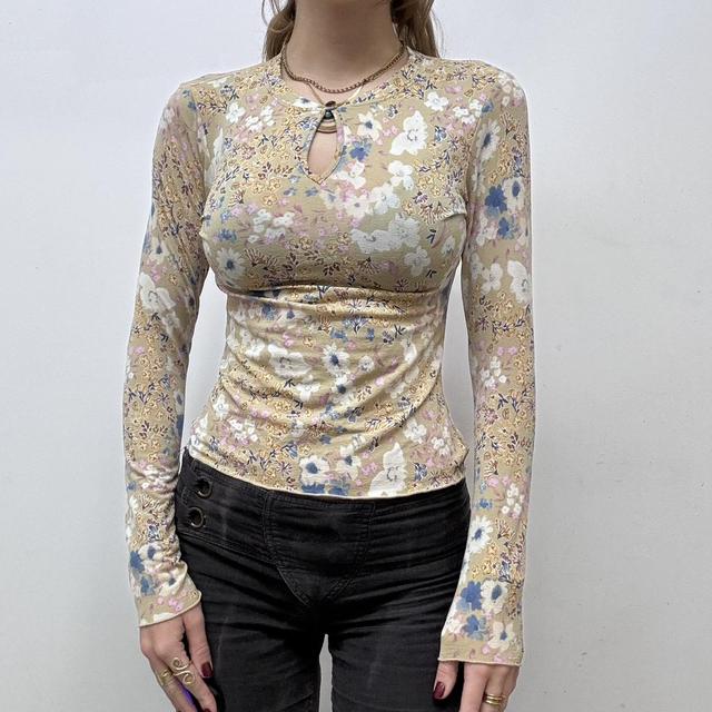 Ditsy floral long sleeve tshirt