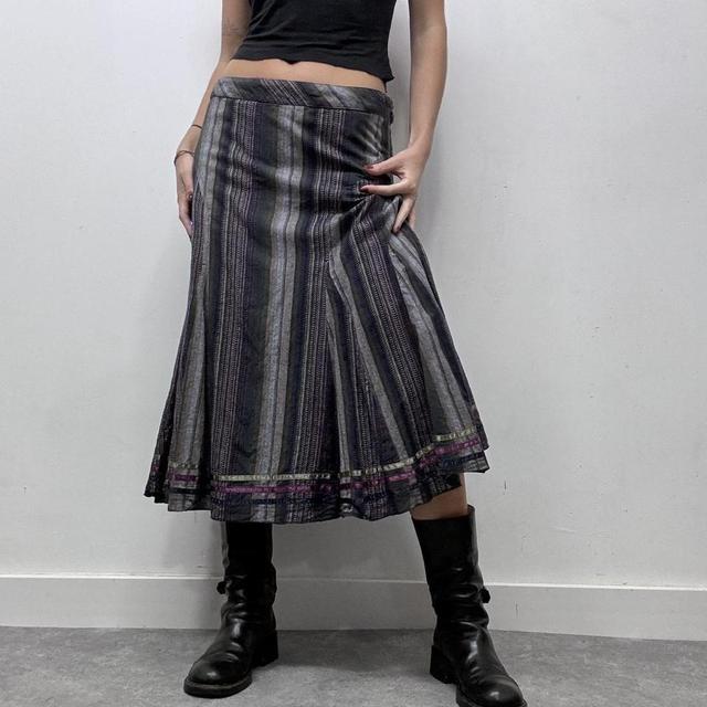 Flared pinstripe midi skirt