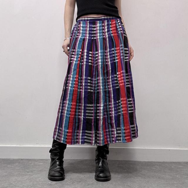 Checked tartan pleated maxi skirt