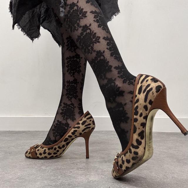 Leopard print dolce and gabbana heels