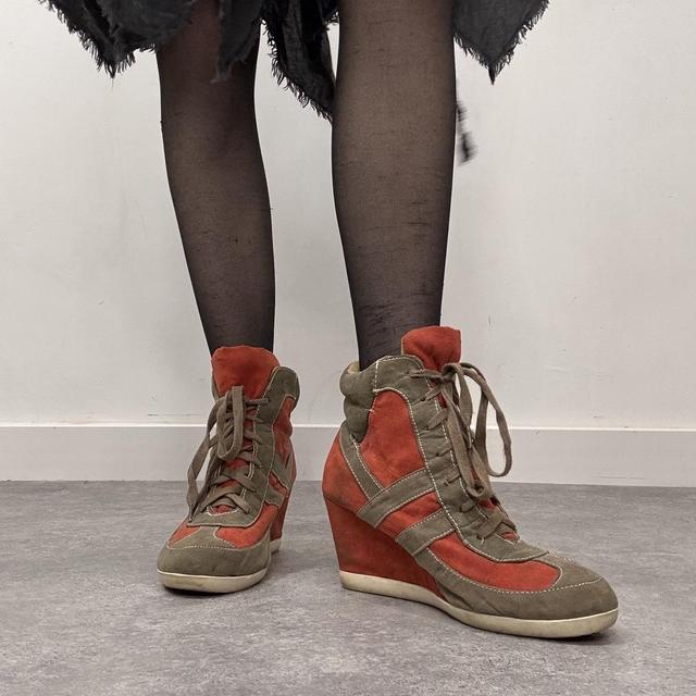 Chunky lace wedge trainers