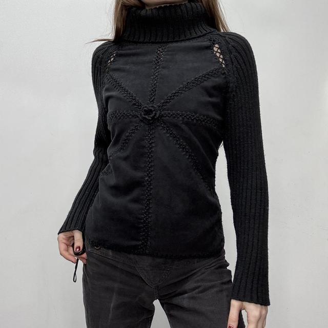 Black crochet knitted jumper