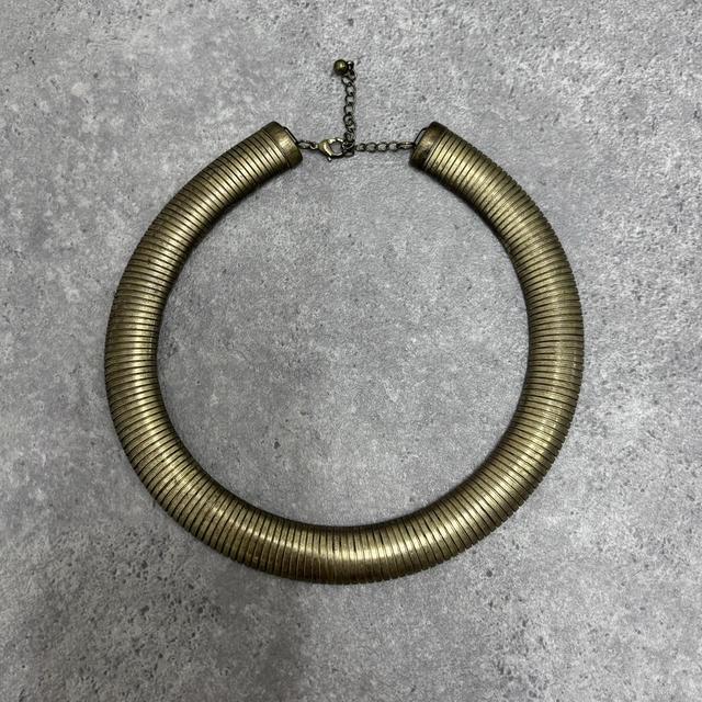 Gold chunky collar necklace