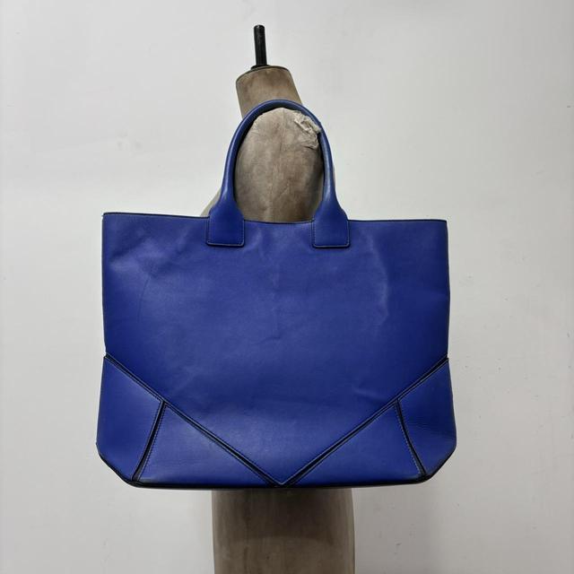 Blue leather Givenchy oversized shoulder bag