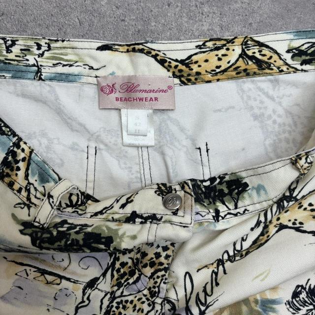 Graphic blumarine capri pants