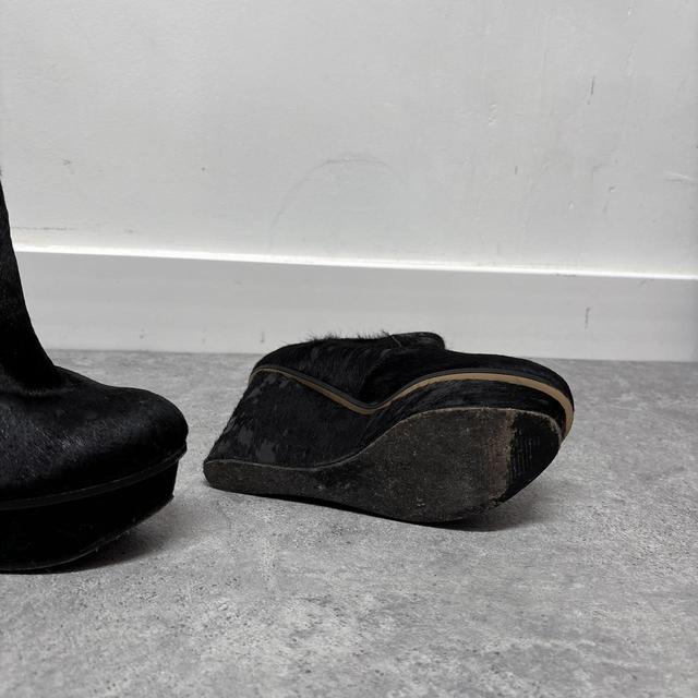 Black Diesel hoof heels