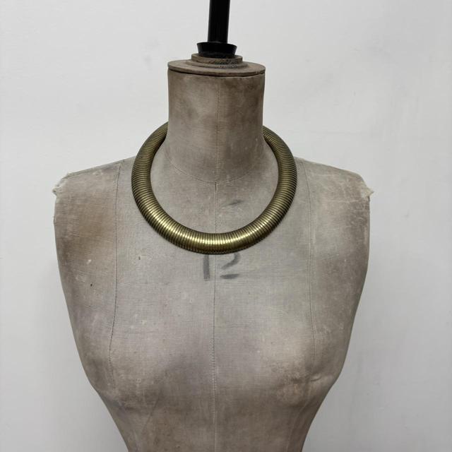 Gold chunky collar necklace