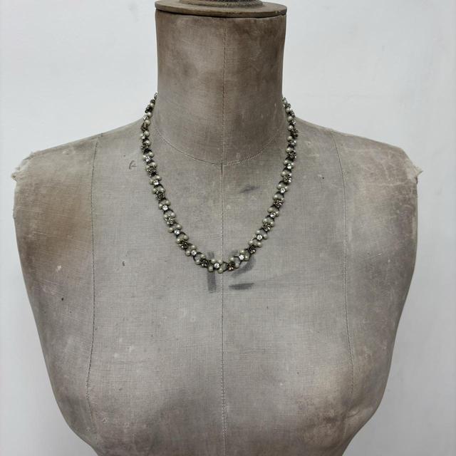 Regency pearl beaded necklace