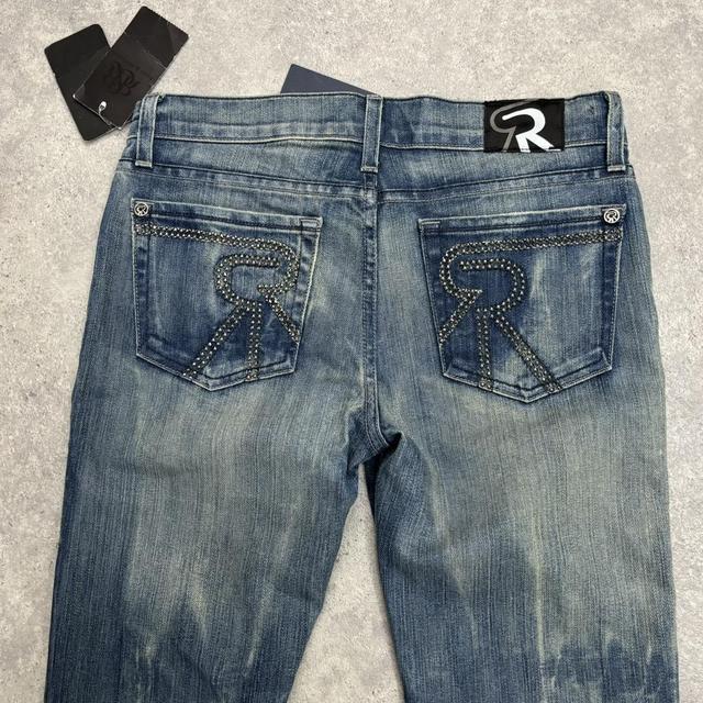 Distressed low rise Y2K jeans