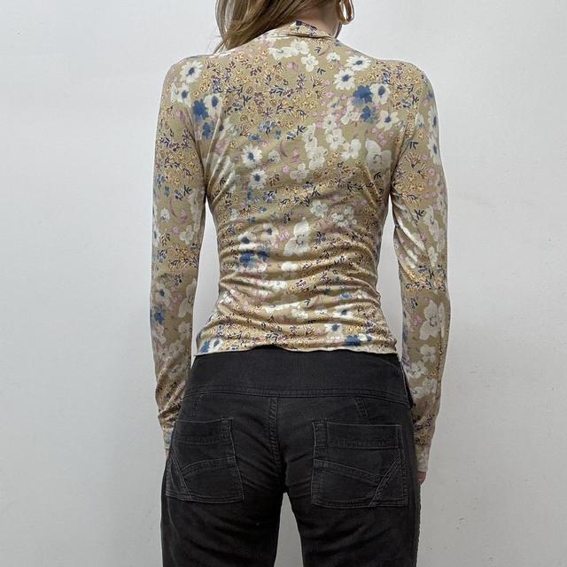 Ditsy floral long sleeve tshirt