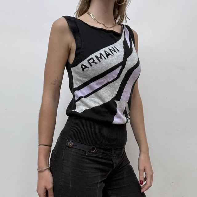 Slouchy knitted graphic vest