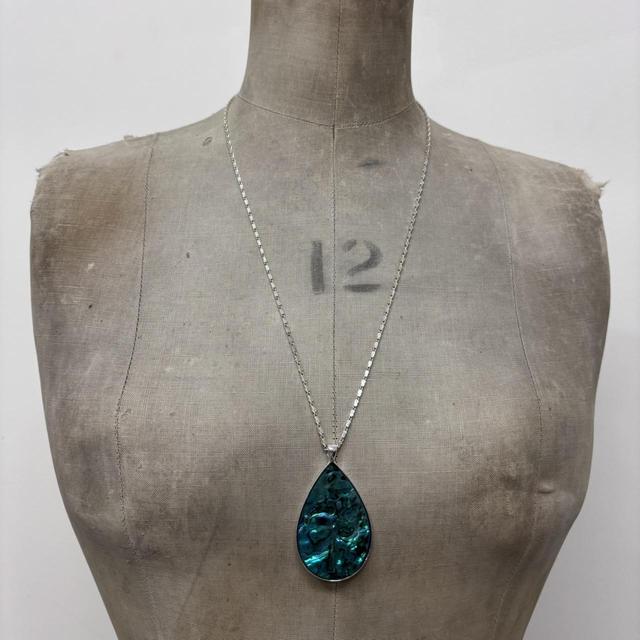 Silver pearl shell stone necklace