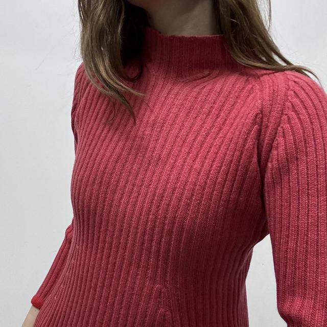 Pink ribbed knit wool jumper