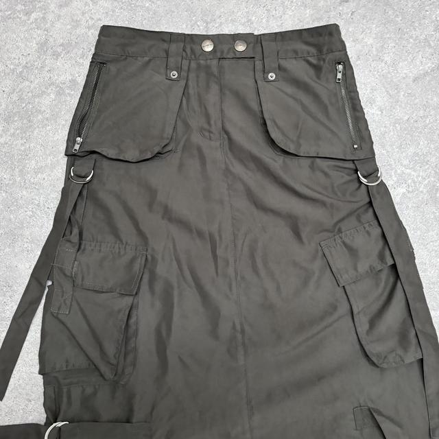 Khaki cargo parachute skirt