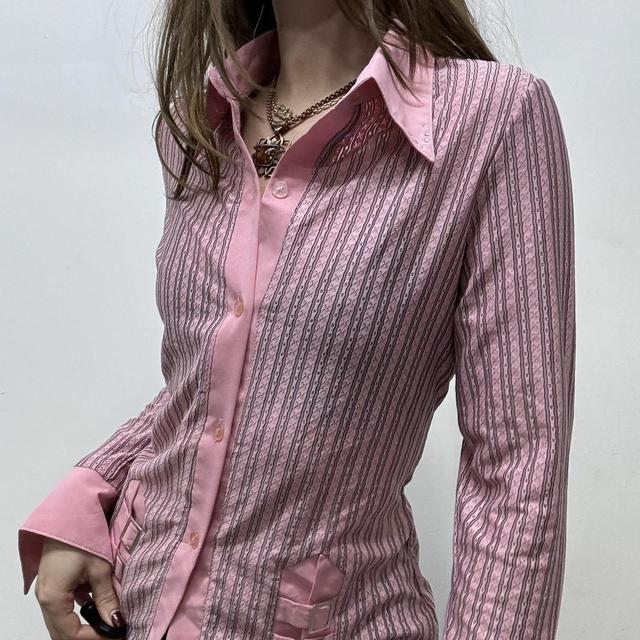 Pink pinstriped flared buckle shirt