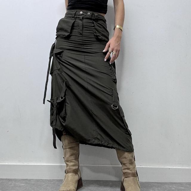 Khaki cargo parachute skirt