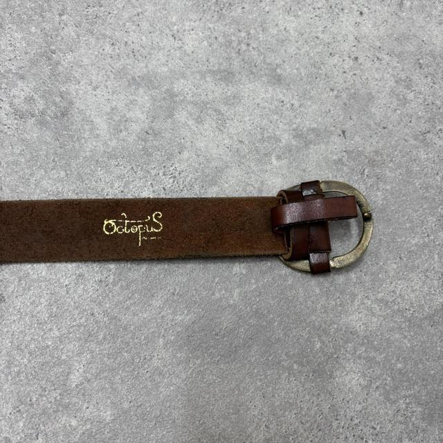 Chunky brown leather belt