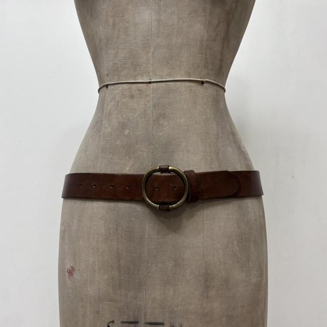 Chunky brown leather belt