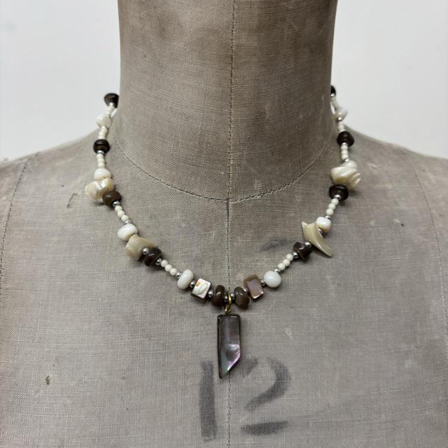 Pearl beaded crystal necklace