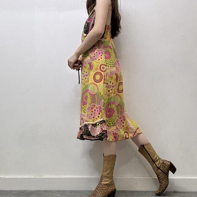 Floral paisley 90s dress