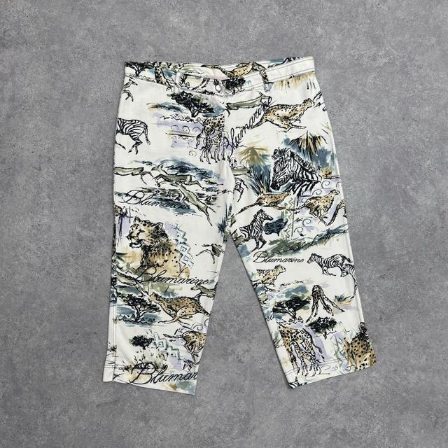 Graphic blumarine capri pants