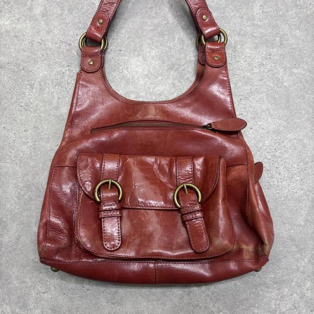 Cherry red shoulder bag